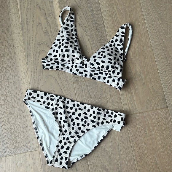 BNWT Aerie Bikini Bottoms - Animal Print Bikini - Size M - Picture 1 of 3